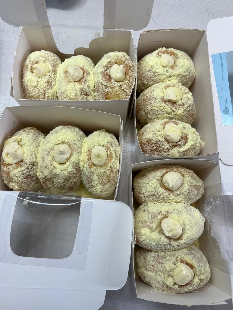 Milky Donuts